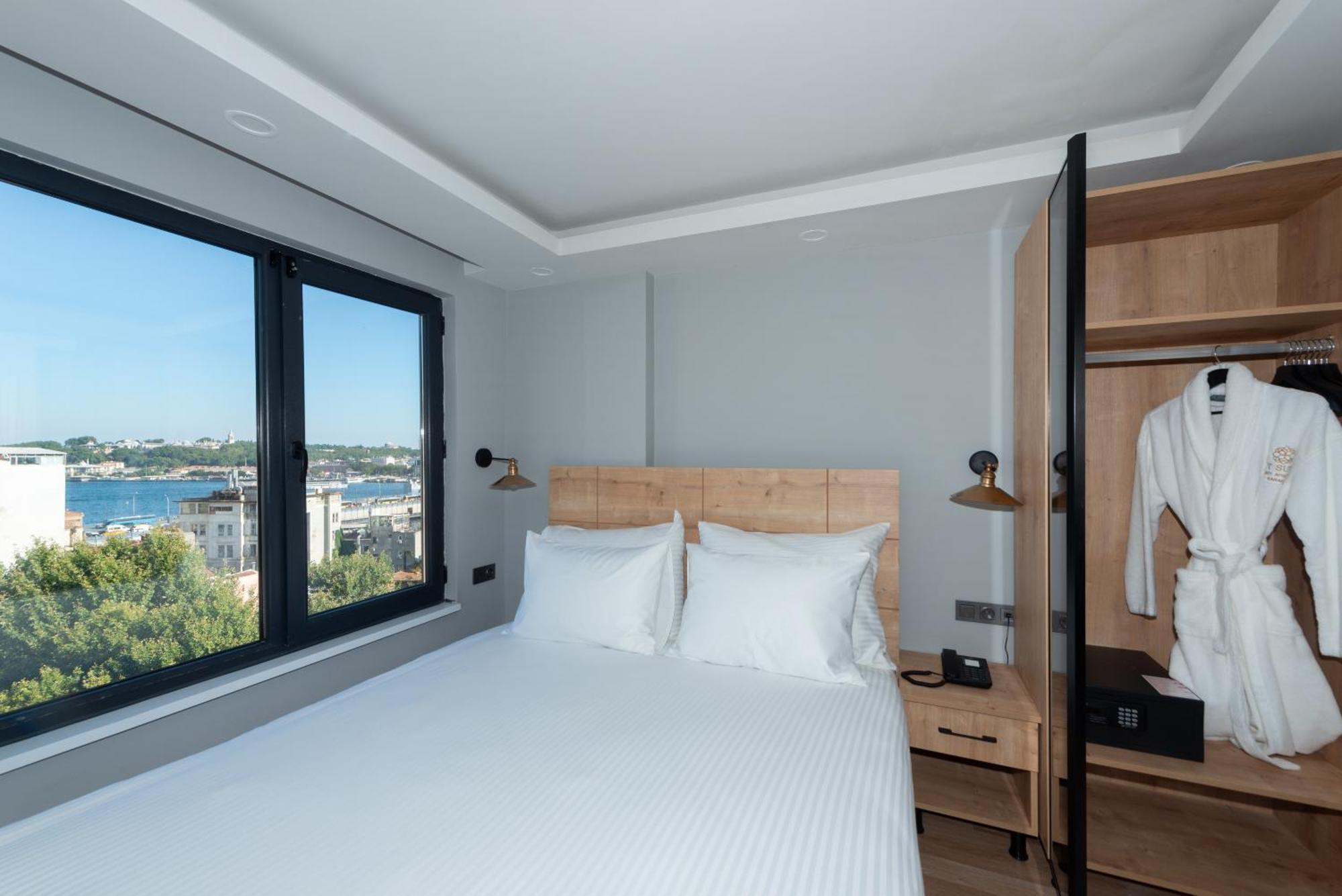 Art Karakoey Aparthotel Istanbul Eksteriør bilde
